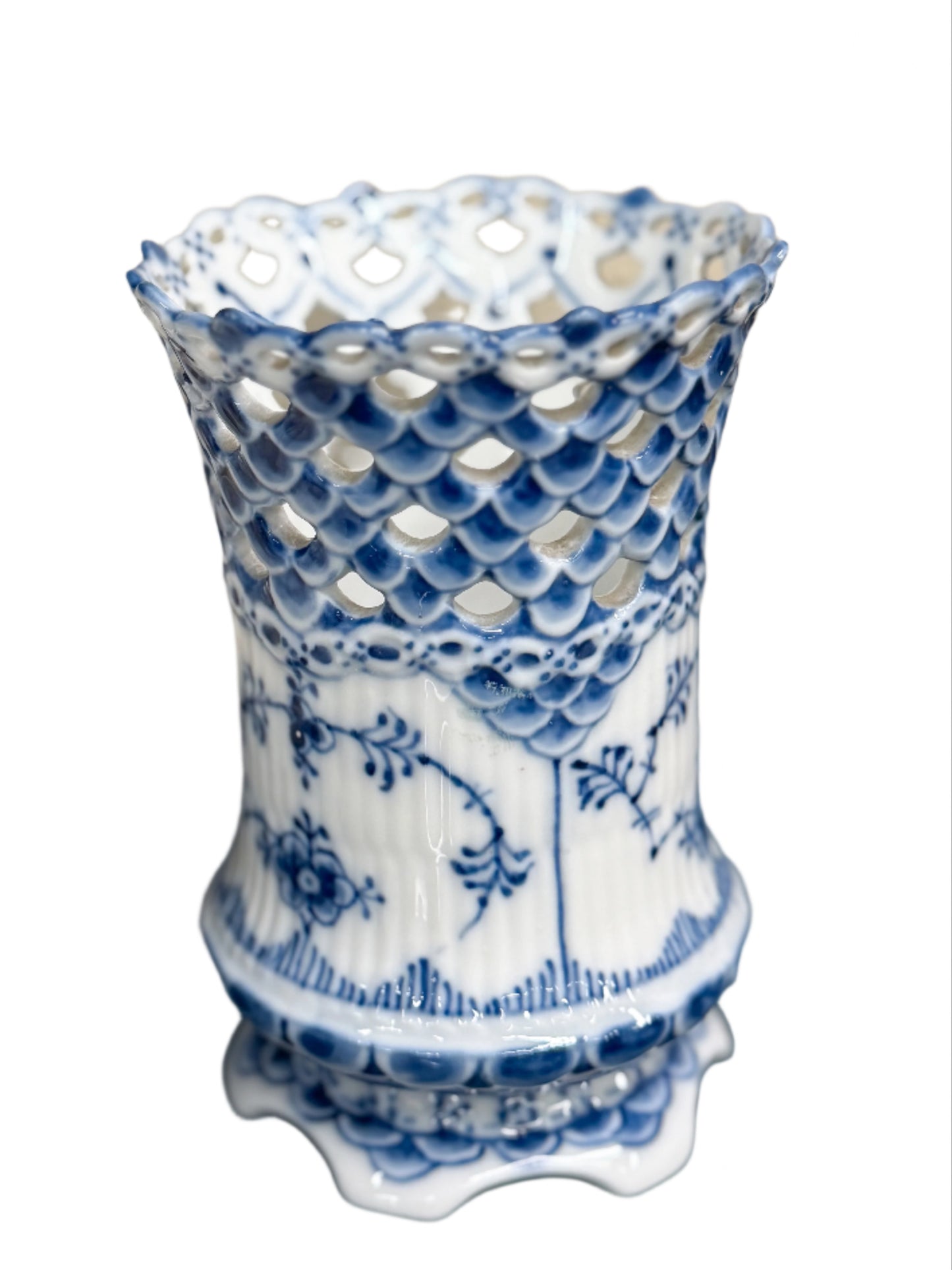Royal Copenhagen Blue Full Lace Fluted Cigar Holder